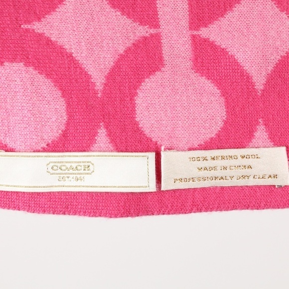 Coach Logo Merino Wool Scarf - Picture 6 of 6